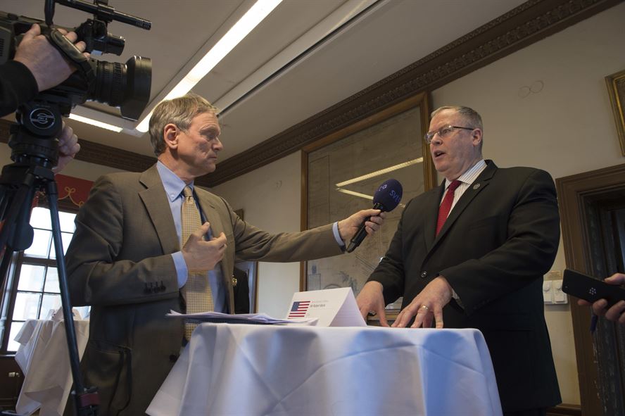 Deputy Defense Secretary Bob Work speaks during an interview with Sveriges Television